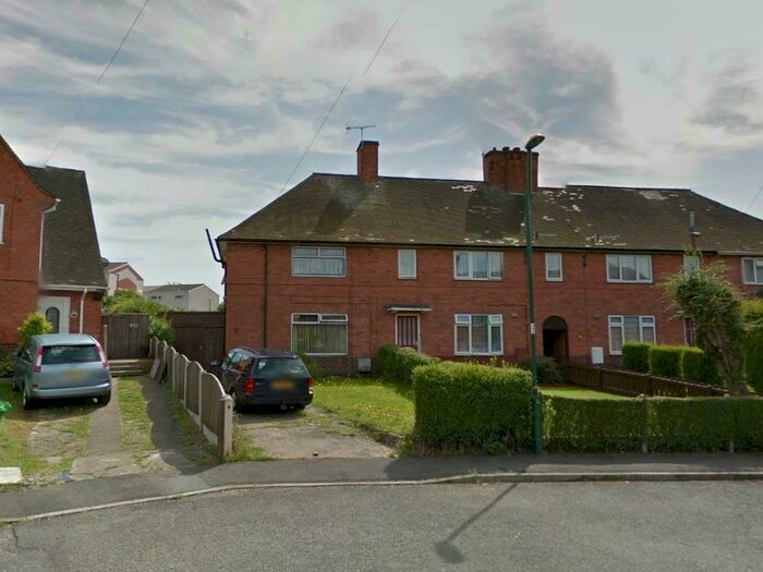 3 Bedroom House To Rent In Kelfield Close, Nottingham, NG6
