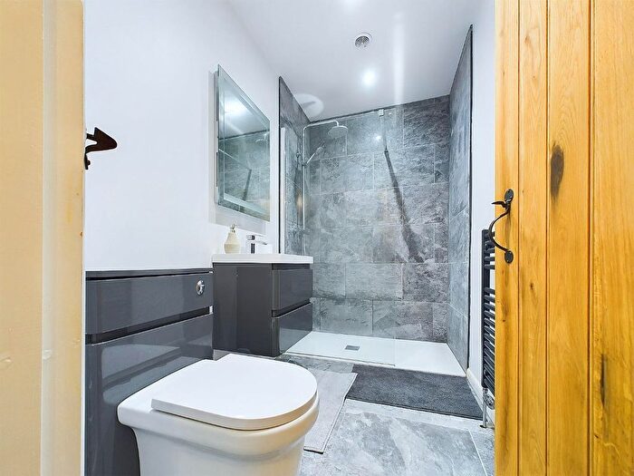 2 Bedroom Cottage For Sale In Eagle Terrace. Main Road, Wensley, Matlock, DE4