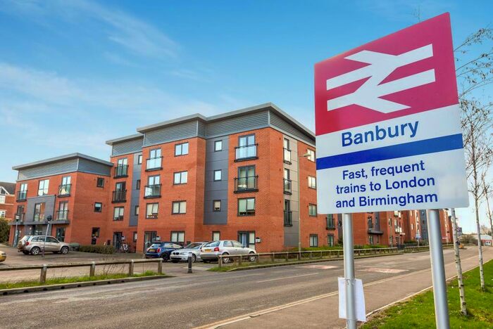 2 Bedroom Apartment To Rent In Marshall Road, Banbury, OX16