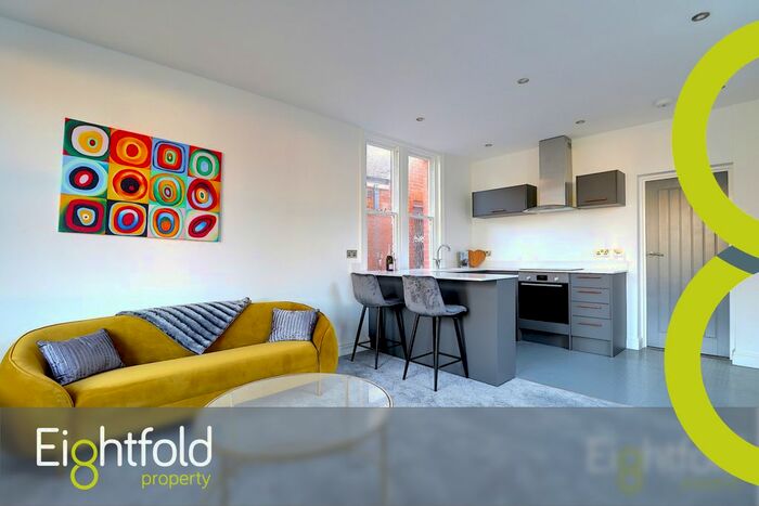 2 Bedroom Flat To Rent In Pembroke Crescent, Hove BN3