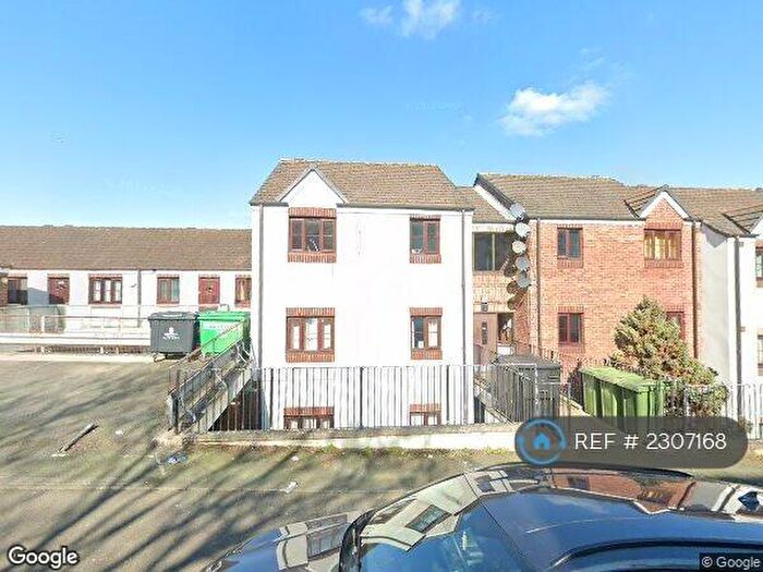 2 Bedroom Flat To Rent In Leeside Court, Plymouth, PL2
