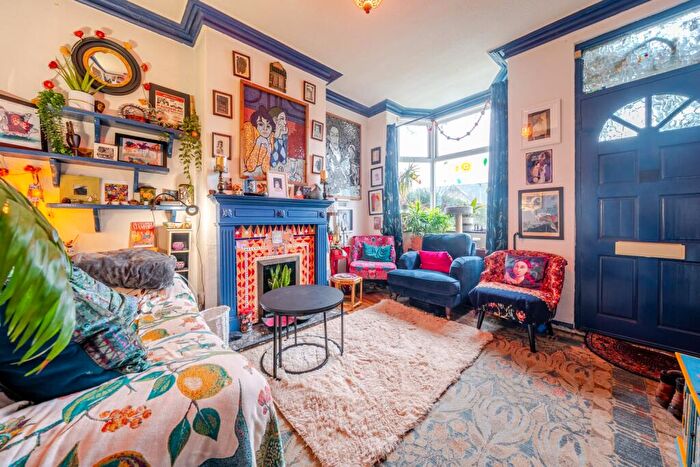 3 Bedroom Terraced House For Sale In Queens Drive West, Peterborough, PE1