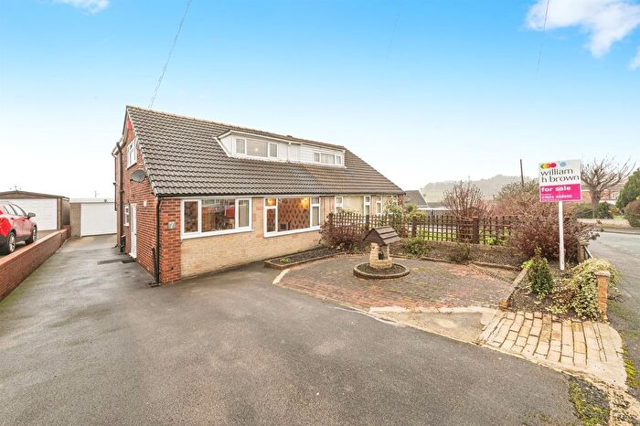 4 Bedroom Semi Detached House For Sale In Moor Park Court, Dewsbury, WF12