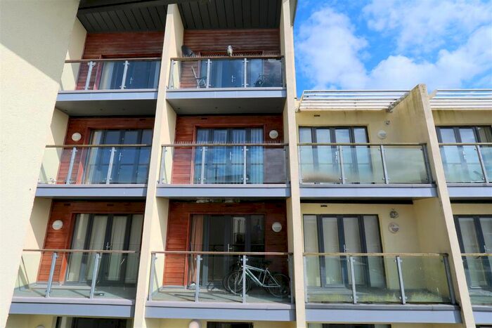 Studio To Rent In Surfpod Apartments, Henver Road, Newquay, TR7
