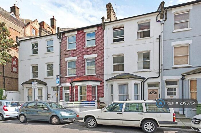 2 Bedroom Terraced House To Rent In Boundary Lane, London, SE17