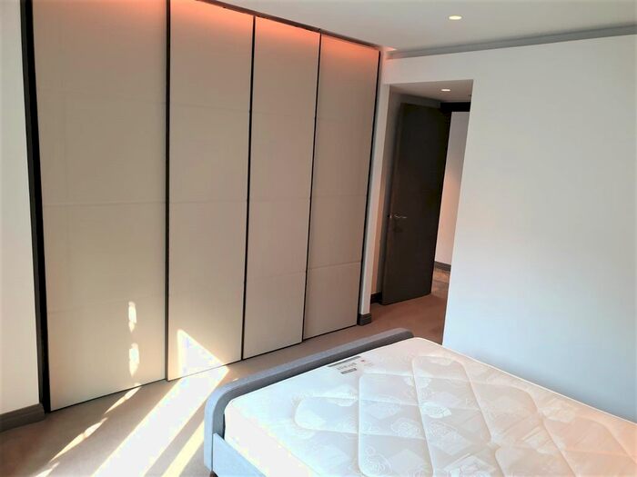 2 Bedroom Flat To Rent In Blackfriars Road, London, SE1