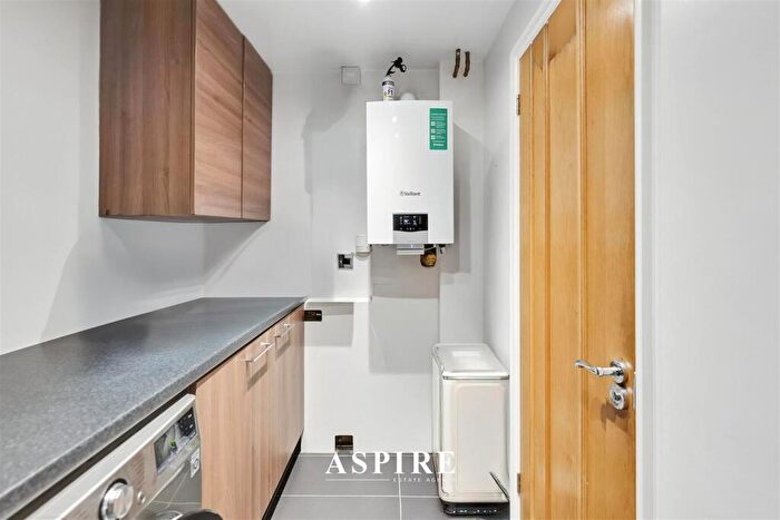 4 Bedroom Detached House For Sale In Video Presentation Inside - Tudor Avenue, Stanford-Le-Hope, SS17