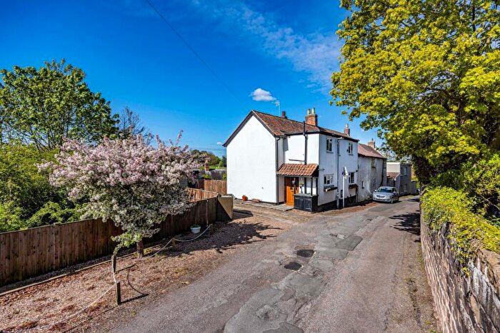 3 Bedroom Semi-Detached House For Sale In Chapel Lane, Farnsfield, NG22