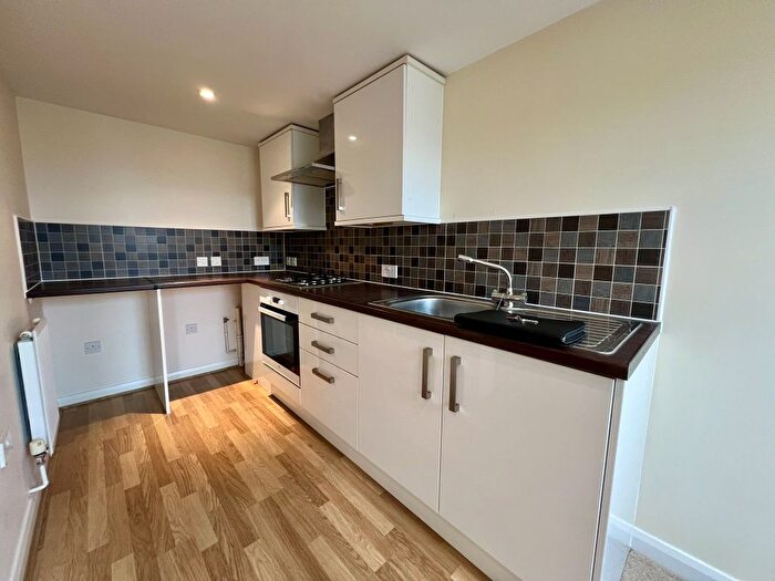 1 Bedroom Flat To Rent In West Street, Fishguard, Pembrokeshire, SA65