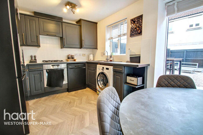 2 Bedroom Semi-Detached House To Rent In Wakehurst Gardens, Weston-Super-Mare, BS24