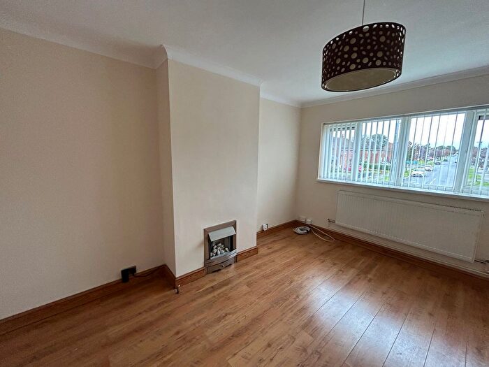 1 Bedroom Flat To Rent In Brooklands Parade, Wolverhampton, WV1