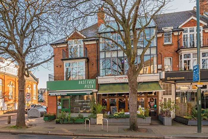 1 Bedroom Flat To Rent In Kew Road, Richmond, TW9