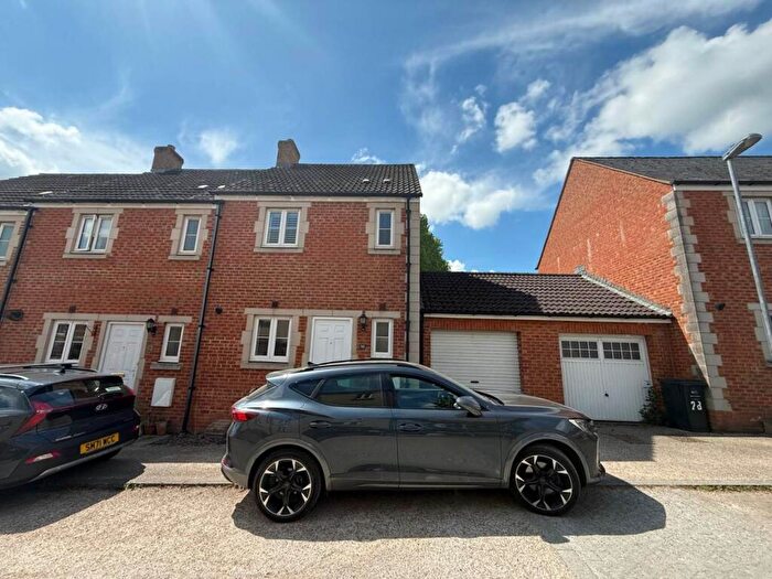 2 Bedroom House To Rent In Knights Maltings, Frome, Somerset, BA11