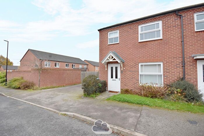 3 Bedroom End Of Terrace House To Rent In Excelsior Road, Coventry, CV4
