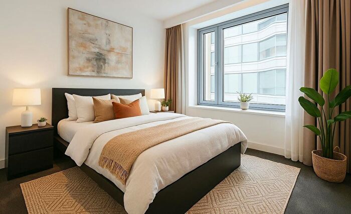 3 Bedroom Flat To Rent In Corniche, Albert Embankment, SE1