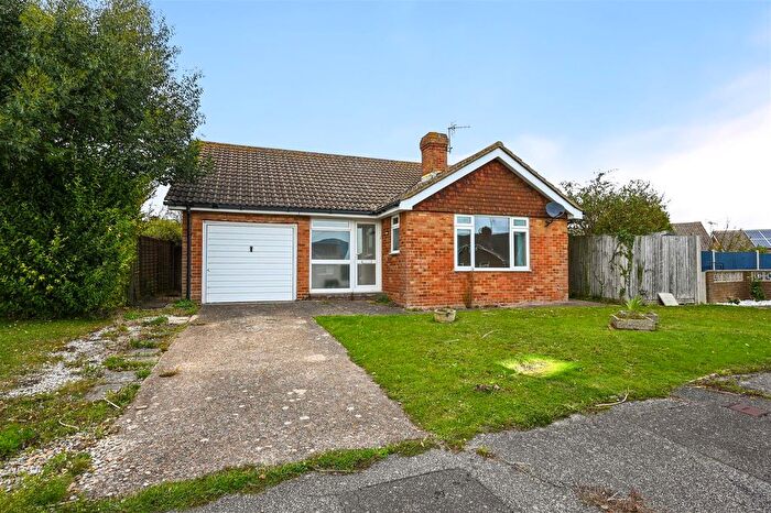 3 Bedroom Detached Bungalow For Sale In Saxon Rise, Bexhill On Sea, TN40