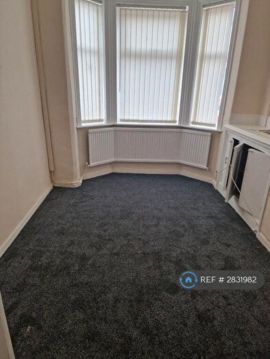 3 Bedroom Terraced House To Rent In Abbey Hey Lane, Abbey Hey, Manchester, M18