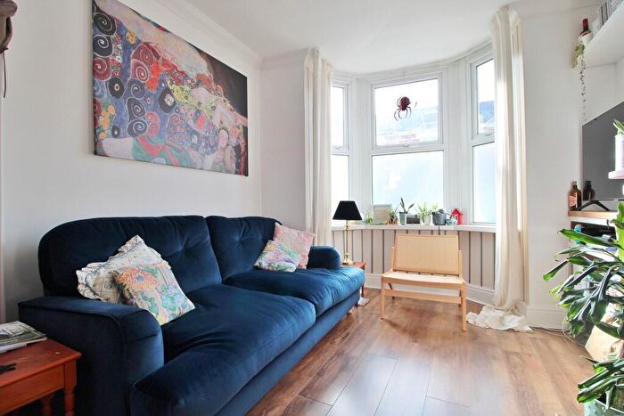 3 Bedroom Terraced House For Sale In Grayshott Road, Southsea, PO4