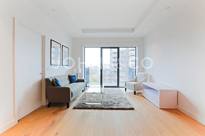 1 Bedroom Apartment To Rent In Grantham House, London City Island, London, E14