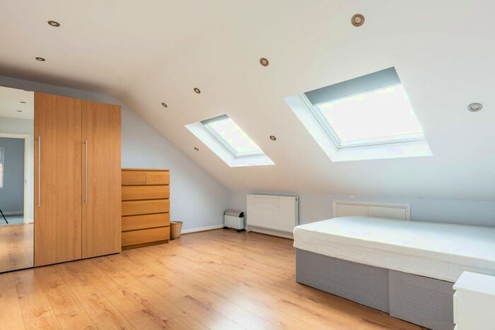 4 Bedroom Maisonette To Rent In Dora Road, Wimbledon, London, SW19