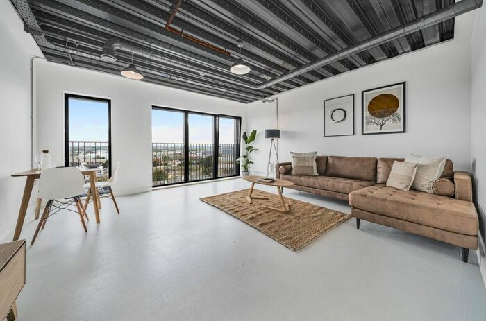 1 Bedroom Flat To Rent In Aire Lofts, Climate Innovation District, LS9