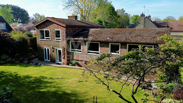 4 Bedroom Detached House For Sale In The Nurseries, Horton, Northamptonshire, NN7