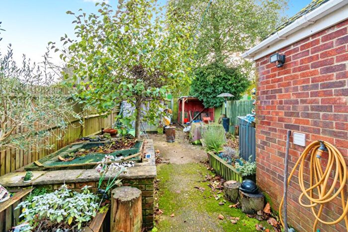 3 Bedroom Terraced House For Sale In Evenlode Road, Southampton, Hampshire, SO16