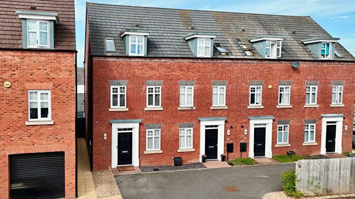 4 Bedroom Terraced House For Sale In Avondale Circle, Stafford, ST18