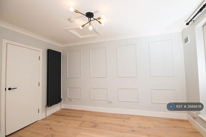 1 Bedroom Flat To Rent In Clarence Road, Hackney, E5