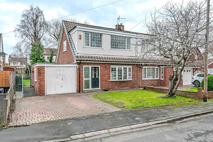 3 Bedroom Semi Detached House For Sale In Rockburgh Crescent, Walmer Bridge, PR4