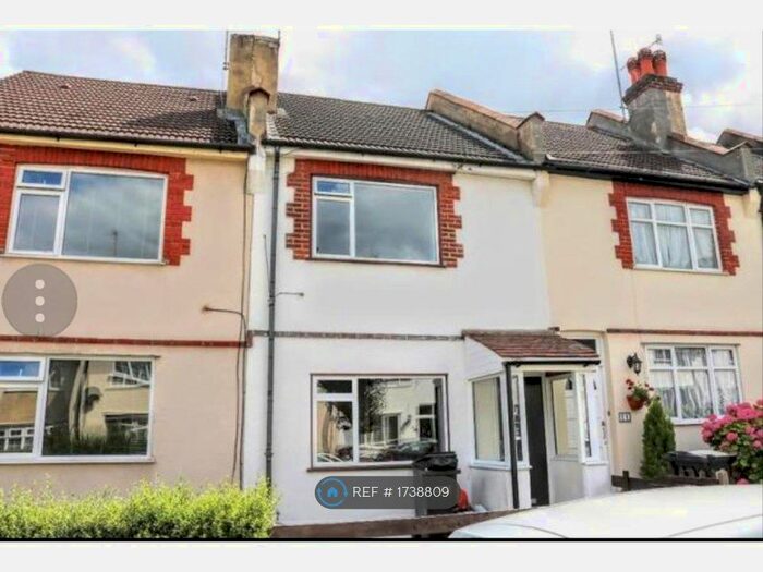 3 Bedroom Terraced House To Rent In Roke Lodge Road, Kenley, CR8