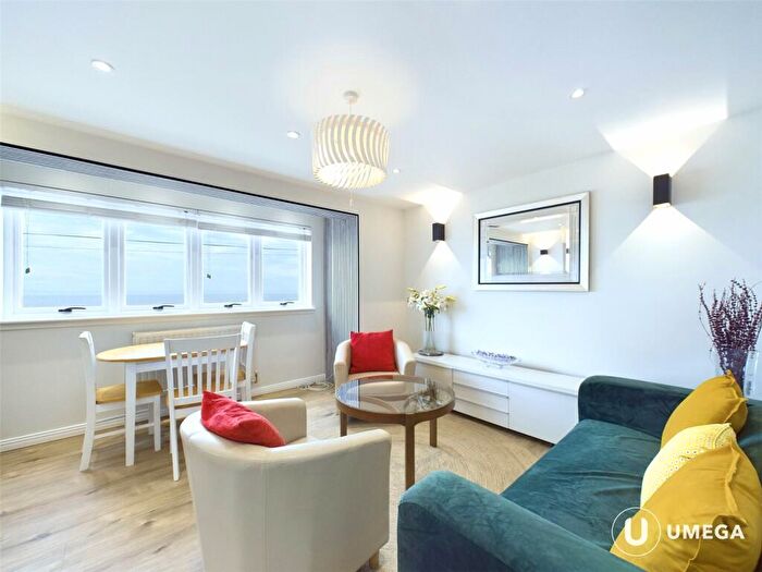 3 Bedroom Apartment To Rent In High Street, Cockenzie, East Lothian, EH32