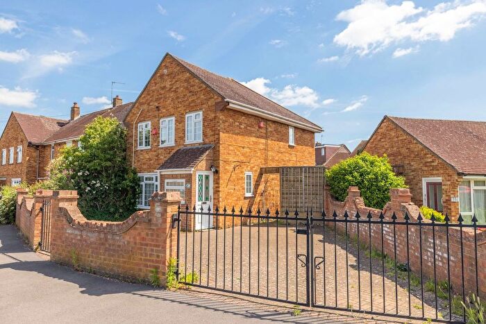 3 Bedroom Semi-Detached House To Rent In Corwell Lane, Uxbridge, UB8