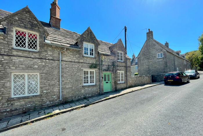 3 Bedroom Cottage For Sale In South Street, Kingston, BH20