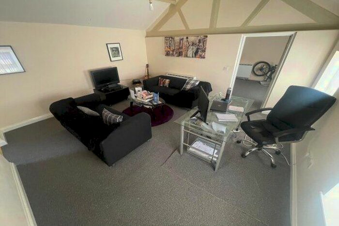 1 Bedroom Flat To Rent In Lindsay Street, Kettering, NN16