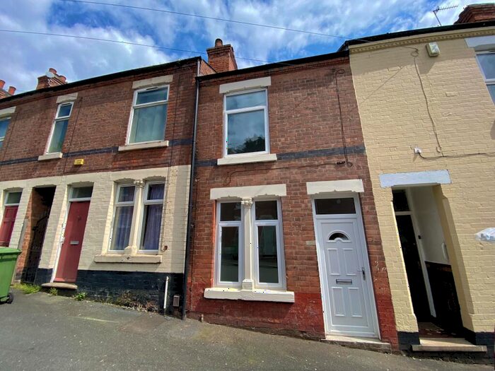 2 Bedroom House To Rent In Finsbury Avenue, Nottingham, NG2