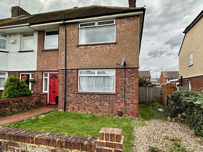 3 Bedroom End Of Terrace House For Sale In Gordon Road, Westwood, Margate, CT9