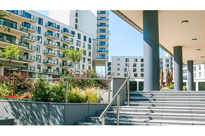 1 Bedroom Apartment To Rent In Cardinal Place, Guildford Road, Woking, GU22