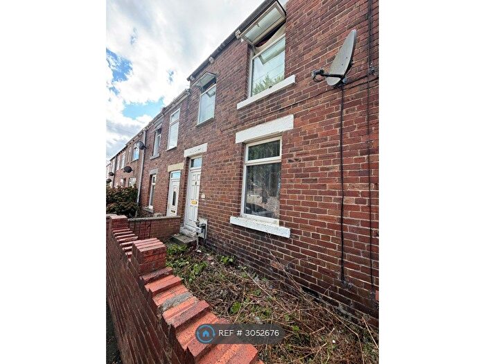2 Bedroom End Terrace House To Rent In Louisa Terrace, Bishop Auckland, DL14
