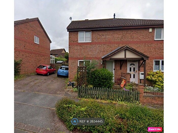3 Bedroom Semi Detached House To Rent In Primatt Crescent, Milton Keynes, MK5