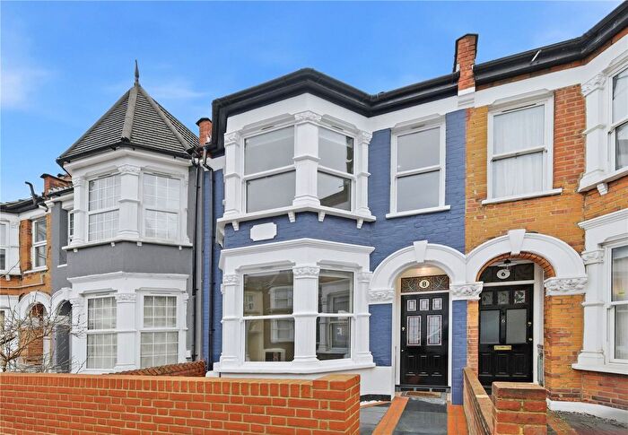 3 Bedroom Terraced House For Sale In Harringay Road, London, N15