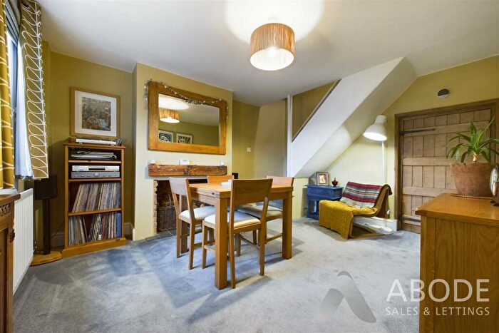 2 Bedroom Cottage For Sale In Newcastle Road, Stone, Staffordshire, ST15