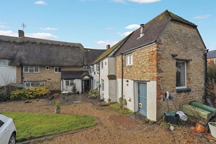 4 Bedroom Semi-Detached House For Sale In High Street, Sherington, Newport Pagnell, MK16