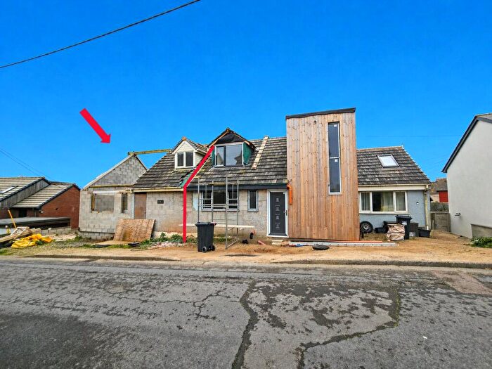 Semi Detached House For Sale In Maer Down, Bude, Cornwall, EX23