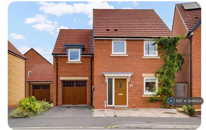 4 Bedroom Detached House To Rent In Foxfield Way, West Bridgford, Nottingham, NG2