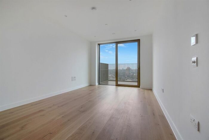 1 Bedroom Flat To Rent In Station Road, Tottenham Hale, N17