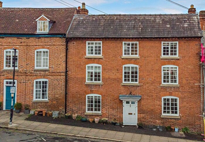 4 Bedroom Terraced House For Sale In Lower Broad Street, Ludlow, Shropshire, SY8
