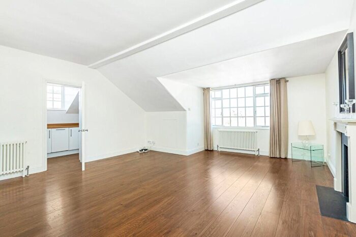 1 Bedroom Apartment To Rent In The Little Boltons, London, SW10