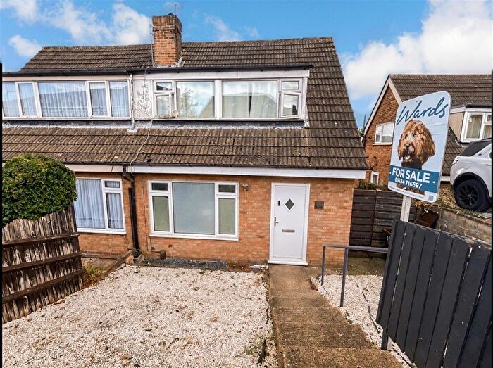 2 Bedroom Semi-detached House For Sale In Merrals Wood Road, Strood, Rochester, Kent, ME2
