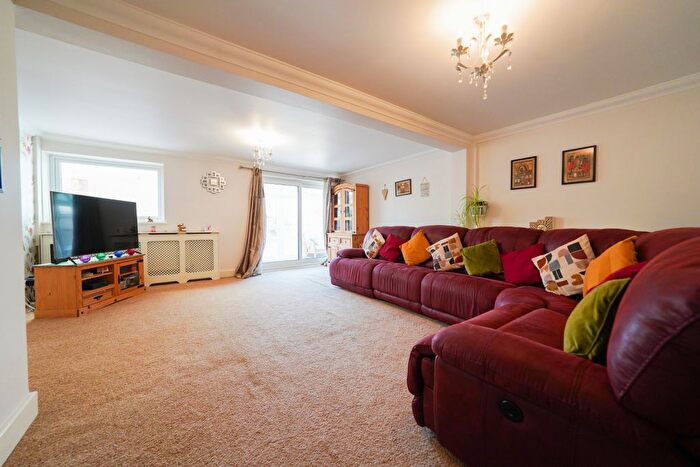 4 Bedroom Detached House For Sale In Condor Close, Broughton Astley, Leicester, Leicestershire, LE9